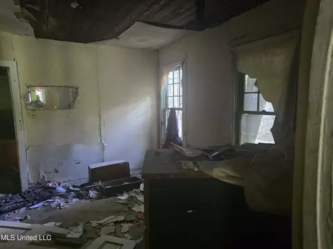 Entry Way - 207 Huron St, Jackson, MS 39203 photo 4 of 11