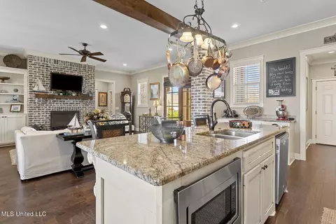 313 Royal Pond Cir, Flowood, MS 39232 photo 14