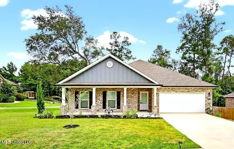 751 Crooked Stick Dr, Diamondhead, MS 39525