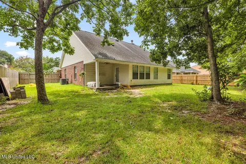 Exterior - 454 Pinecrest Cir, Long Beach, MS 39560 photo 3 of 5