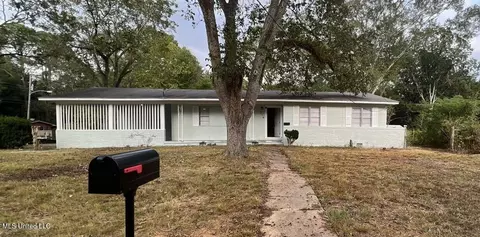 314 Mcdowell Park Cir, Jackson, MS 39204