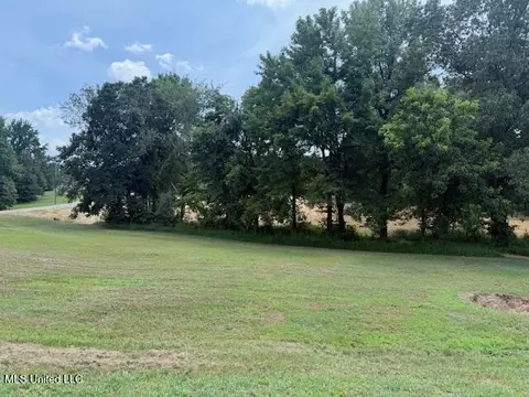 2 Ranch Rd, Hernando, MS 38632