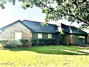 212 Shadow Creek Dr, Florence, MS 39073
