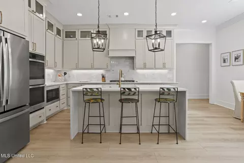 Kitchen - 312 Helen Cv, Madison, MS 39110 photo 1 of 8