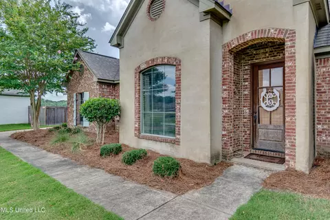 111 Memory Ln, Madison, MS 39110 photo 4