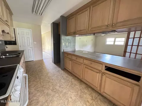 Kitchen - 201 Saint Augustine Dr, Long Beach, MS 39560 photo 3 of 3