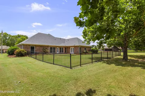 Exterior - 470 Caroline Blvd, Madison, MS 39110 photo 11 of 12
