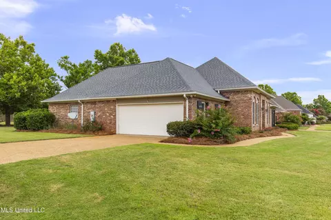 Exterior - 470 Caroline Blvd, Madison, MS 39110 photo 2 of 12