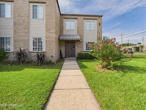 245 Mc Donnell Ave #166, Biloxi, MS 39531