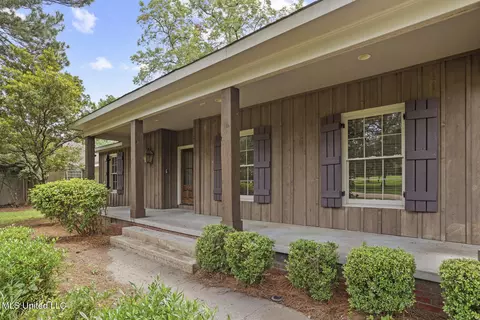 Exterior - 1341 E Northside Dr, Jackson, MS 39211 photo 3 of 6