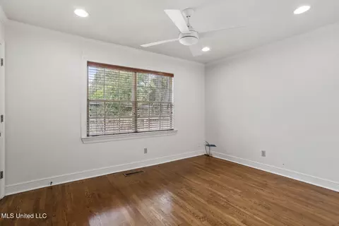 Bedroom - 1341 E Northside Dr, Jackson, MS 39211 photo 5 of 5