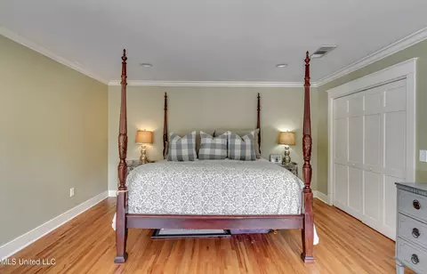 Bedroom - 3678 Cavalier Dr, Jackson, MS 39216 photo 5 of 14