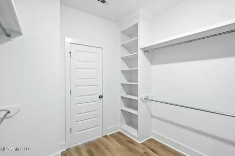 Other - 913 Brunswick Ct, Flowood, MS 39232 photo 5 of 10