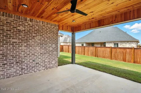 Other - 913 Brunswick Ct, Flowood, MS 39232 photo 6 of 10