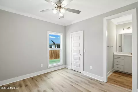 Bedroom - 913 Brunswick Ct, Flowood, MS 39232 photo 2 of 4