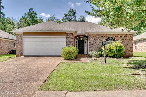 1013 Camdenmill Dr, Ridgeland, MS 39157