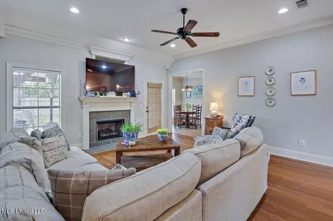 318 Towne St, Brandon, MS 39042 photo 5