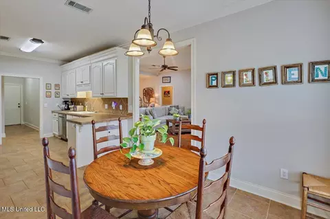318 Towne St, Brandon, MS 39042 photo 14