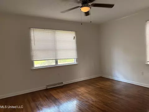 Bedroom - 1945 Camellia Ln, Jackson, MS 39204 photo 2 of 2