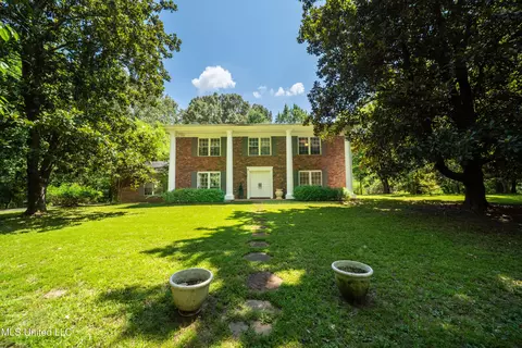 6333 Church Rd, Walls, MS 38680