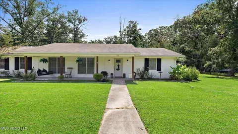 716 Line Dr, Forest, MS 39074 photo 3