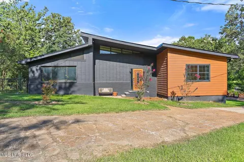 108 Kimwood Pl, Florence, MS 39073