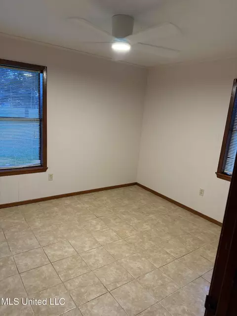 281 E Mcpherson Dr, Monticello, MS 39654 photo 17