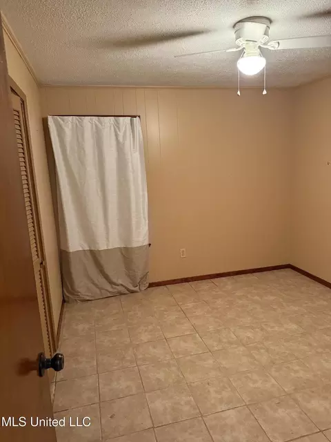 281 E Mcpherson Dr, Monticello, MS 39654 photo 18