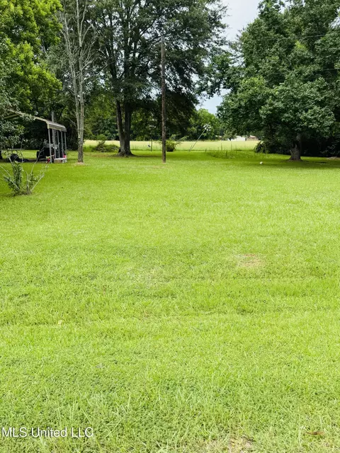 281 E Mcpherson Dr, Monticello, MS 39654 photo 21