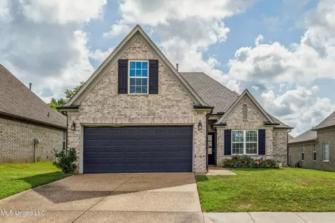 8106 Aiden Rd, Southaven, MS 38671