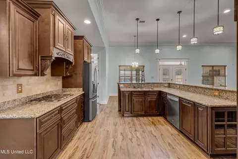 Kitchen - 13505 E Glendale Rd, Vancleave, MS 39565 photo 2 of 4