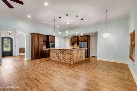 Living - 13505 E Glendale Rd, Vancleave, MS 39565 photo 1 of 4