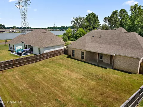Exterior - 172 Hampton Rdg, Madison, MS 39110 photo 4 of 4