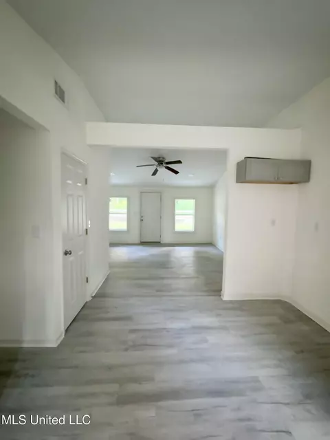 Entry Way - 787 Hill Rd, Coldwater, MS 38618 photo 1 of 1