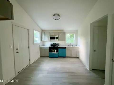 Kitchen - 787 Hill Rd, Coldwater, MS 38618 photo 1 of 1