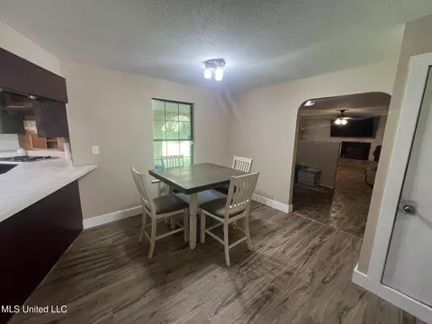 17116 Pierce St, Moss Point, MS 39562 photo 11
