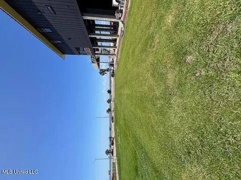 1604 Beach Blvd, Biloxi, MS 39531
