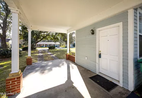 Exterior - 4019 Bellview Ave, Moss Point, MS 39563 photo 26 of 30