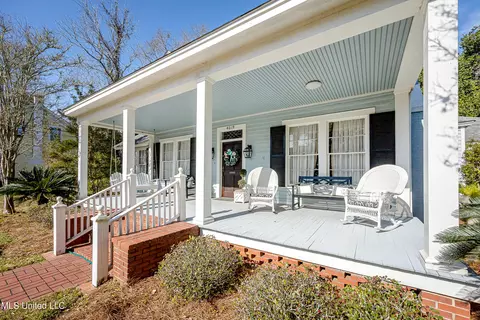 Exterior - 4019 Bellview Ave, Moss Point, MS 39563 photo 16 of 30