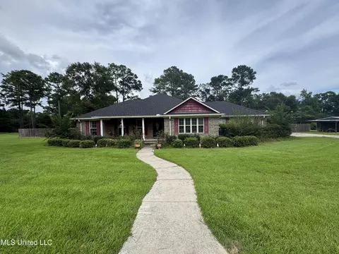 Exterior - 202 Green Rd, Lucedale, MS 39452 photo 9 of 10