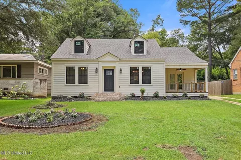 4017 Pine Hill Dr, Jackson, MS 39206