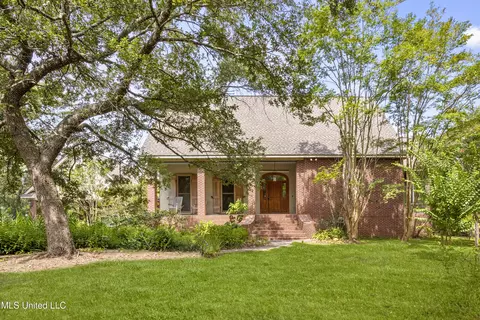 23554 Woodland Way, Pass Christian, MS 39571