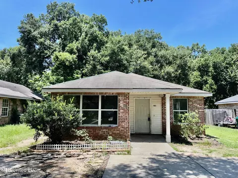1873 43rd Ave, Gulfport, MS 39501