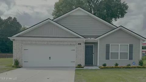 17 Silo Ln, Byhalia, MS 38611