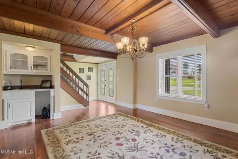 Dining - 592 S Deerfield Dr, Canton, MS 39046 photo 2 of 4