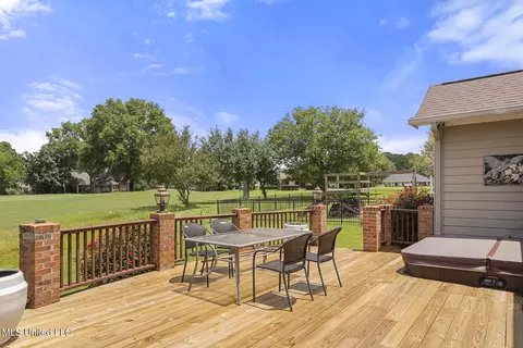 Exterior - 592 S Deerfield Dr, Canton, MS 39046 photo 5 of 6