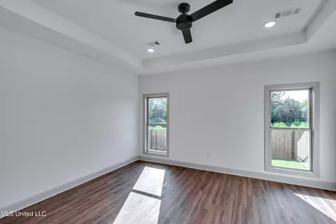 Bedroom - 229 Bronson Bnd, Flowood, MS 39232 photo 2 of 4