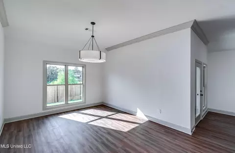 Dining - 229 Bronson Bnd, Flowood, MS 39232 photo 1 of 1