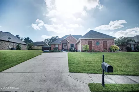 868 Willow Grande Cir, Brandon, MS 39047