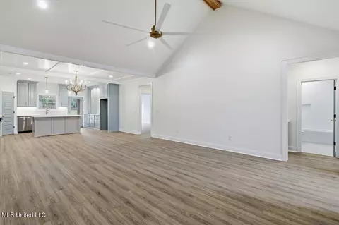 Living - 159 Bronson Bnd, Flowood, MS 39232 photo 4 of 5